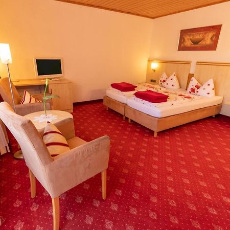 Landhotel Kuehler Grund Grasellenbach Eksteriør billede