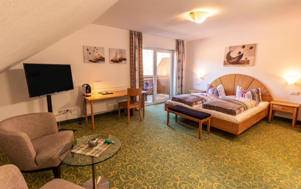 Landhotel Kuehler Grund Grasellenbach Eksteriør billede