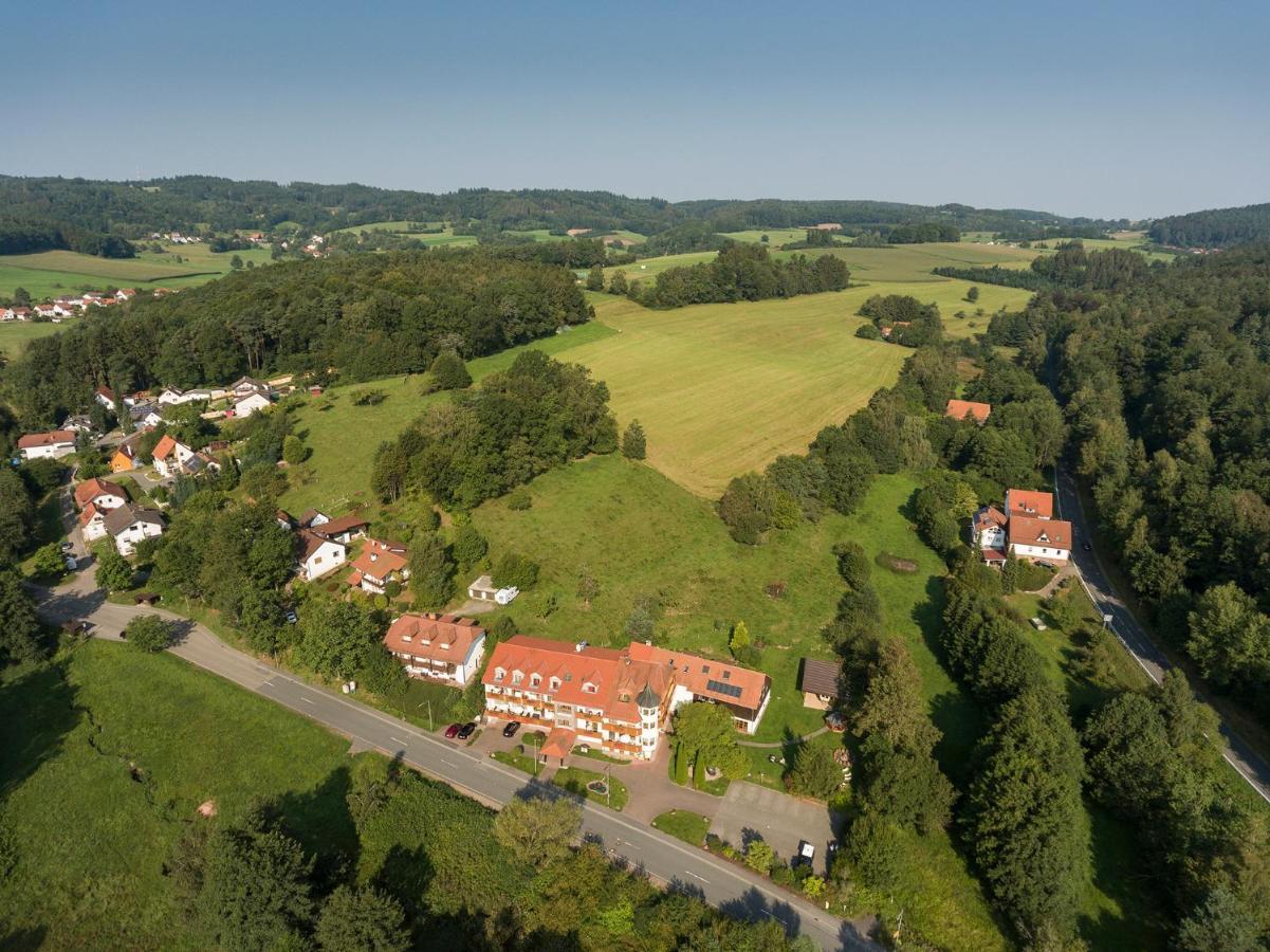 Landhotel Kuehler Grund Grasellenbach Eksteriør billede